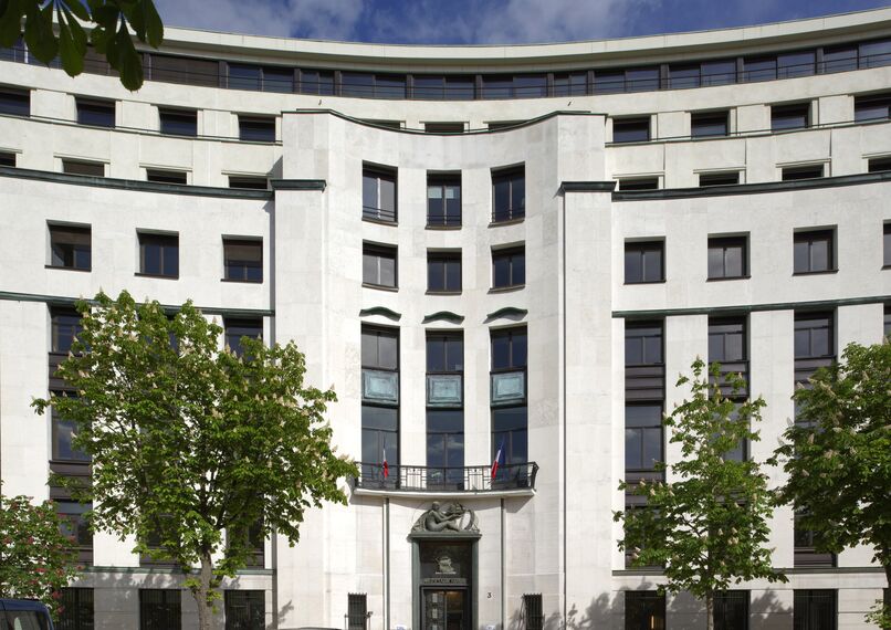 ConceptWall 50 Façades, XS 68 Windows and CW 86-BR Façades - Ilôt Fontenoy Ségur located in Paris, France