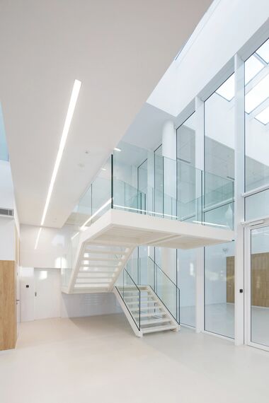 CW 50-HI Façades and ConceptSystem 59Pa Windows - Pivexin Technology Headquarter located in Babice, Poland
