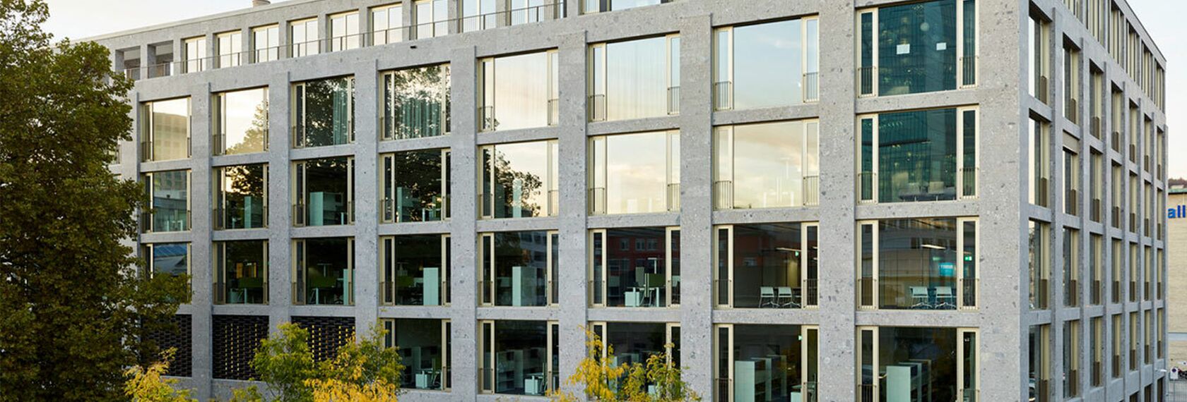 CS 86-HI (c) Cancelled Systems and CW 65-EF Façades - Schiffbauplatz located in Zürich, Switzerland