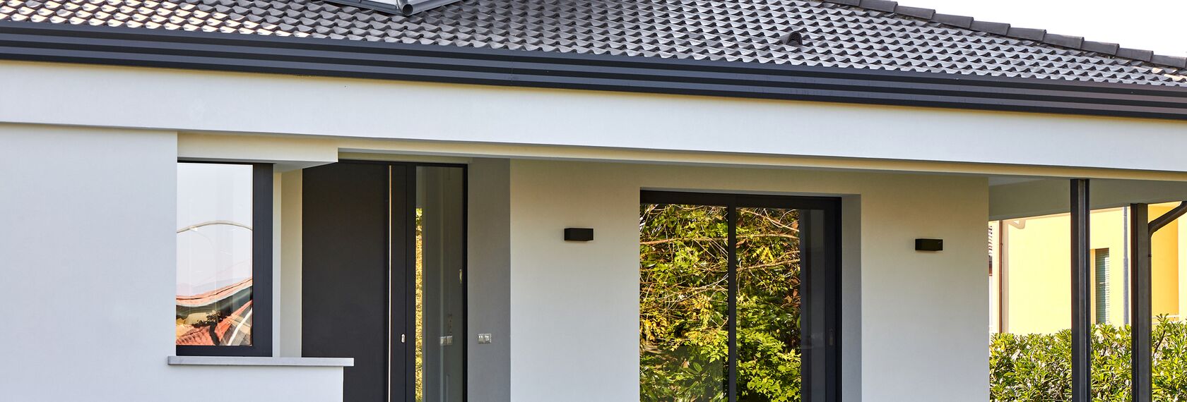 ConceptPatio 130 Sliding & Folding, CS 86-HI (c) Cancelled Systems, SlimLine 38 Standard Windows and SlimLine 38 Classic Windows - Villa Villa Treviso located in Treviso, Italy